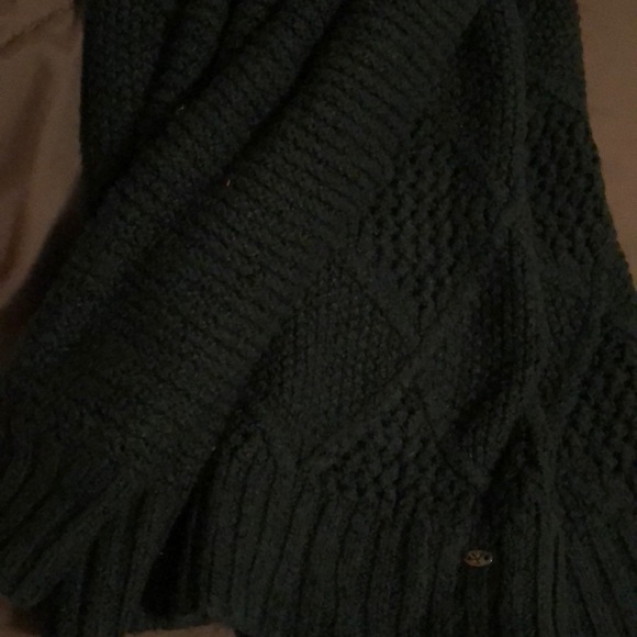 Cable Knit Sweater - Picture 2 of 2